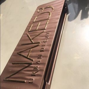 Urban decay Naked 3